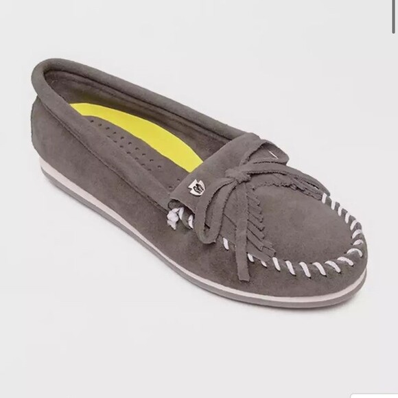 Minnetonka Women’s Gray Taupe Suede Kilty Plus Moccasins Size 7 Comfort Shoes - Picture 2 of 11